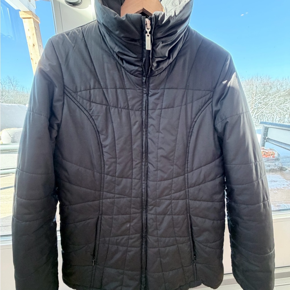 Faded Glory Women’s Black Puffer Jacket Side Zips Great For Layering & Cold